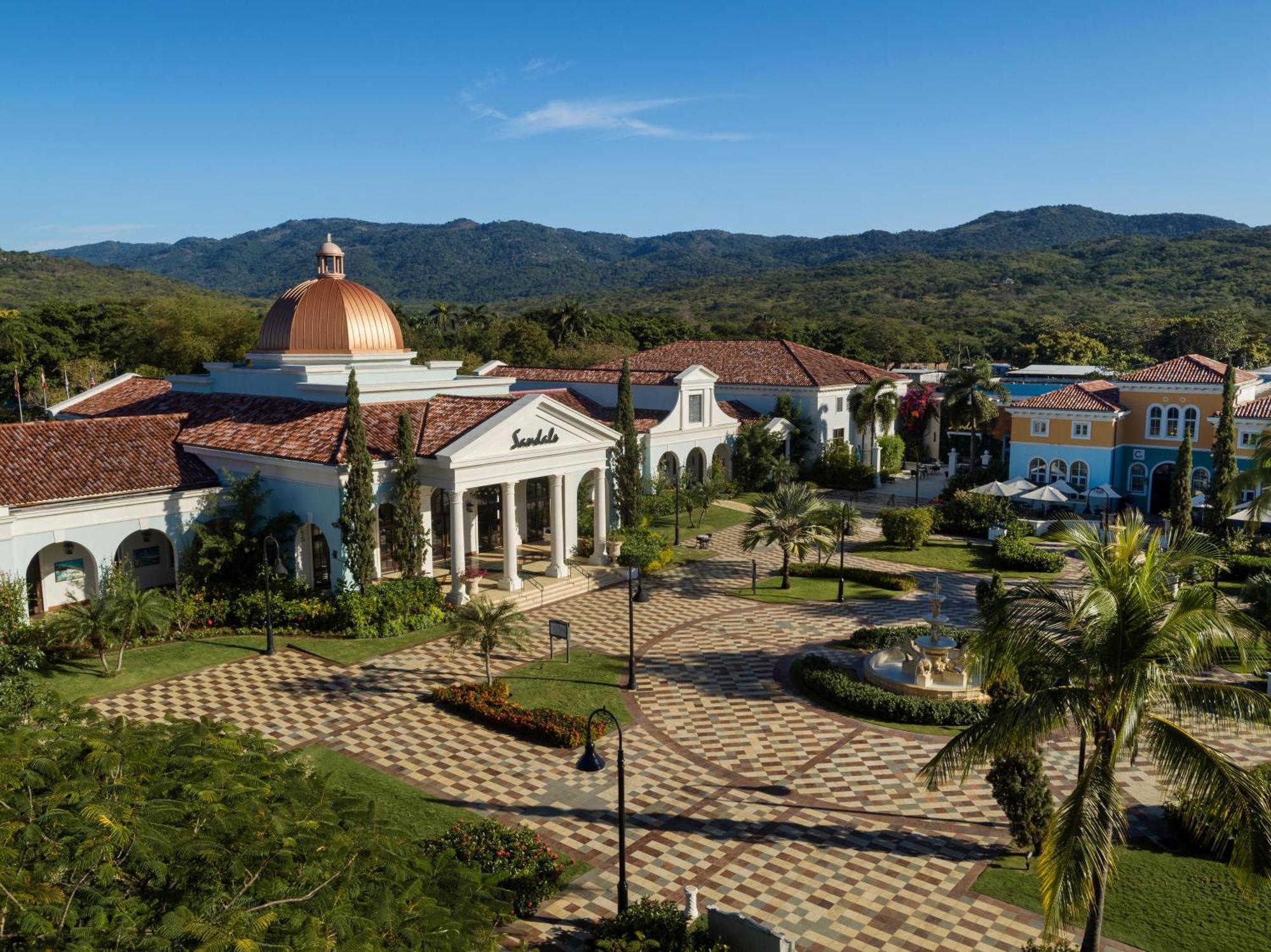 Sandals South Coast All Inclusive - Couples Only (Adults Only) Savanna-la-Mar 外观 照片